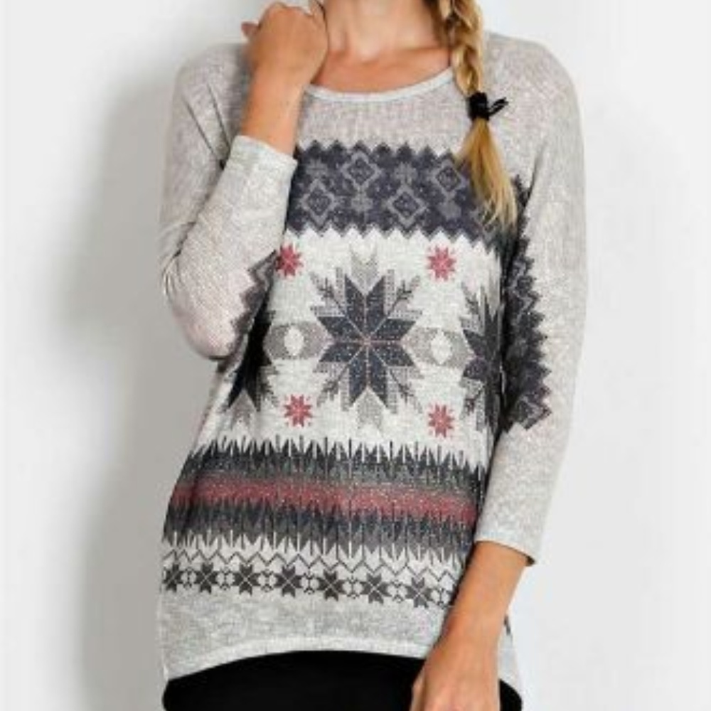 Snowflake Print glitter Top - Picture 2 of 4